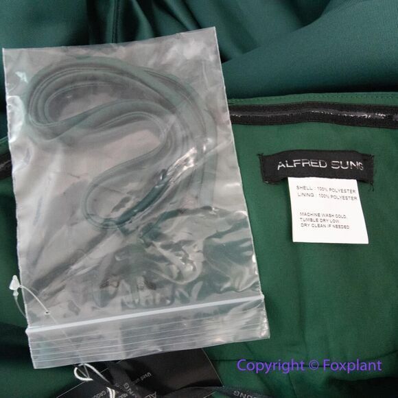 New! Alfred Sung Strapless Satin Gown in Hunter Green, size 14R - Picture 14 of 16